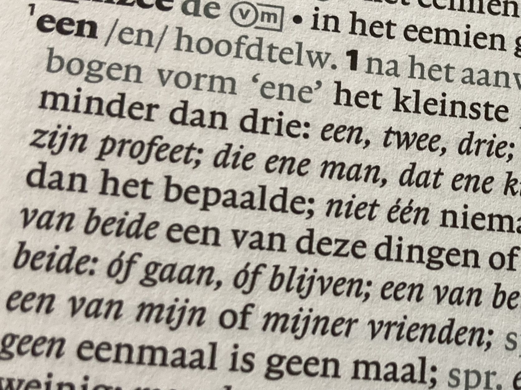 een in Van Dale